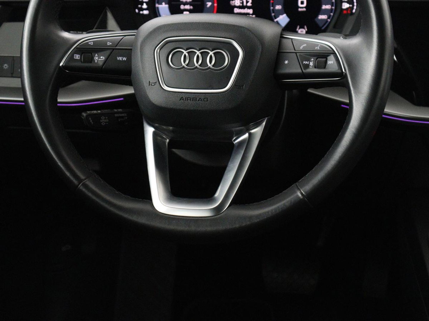 Audi A3 30 TFSI Advanced edition | Stoelverwarming | Matrix LED | Adaptive cruise | Camera | Park Assist | Elektrische stoel | Carplay | Sportstoelen | Navigatie | Virtual Cockpit | Climate control | Audi Sound