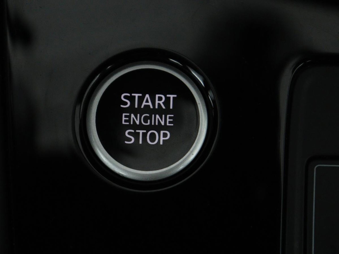 Audi A3 30 TFSI Advanced edition | Stoelverwarming | Matrix LED | Adaptive cruise | Camera | Park Assist | Elektrische stoel | Carplay | Sportstoelen | Navigatie | Virtual Cockpit | Climate control | Audi Sound