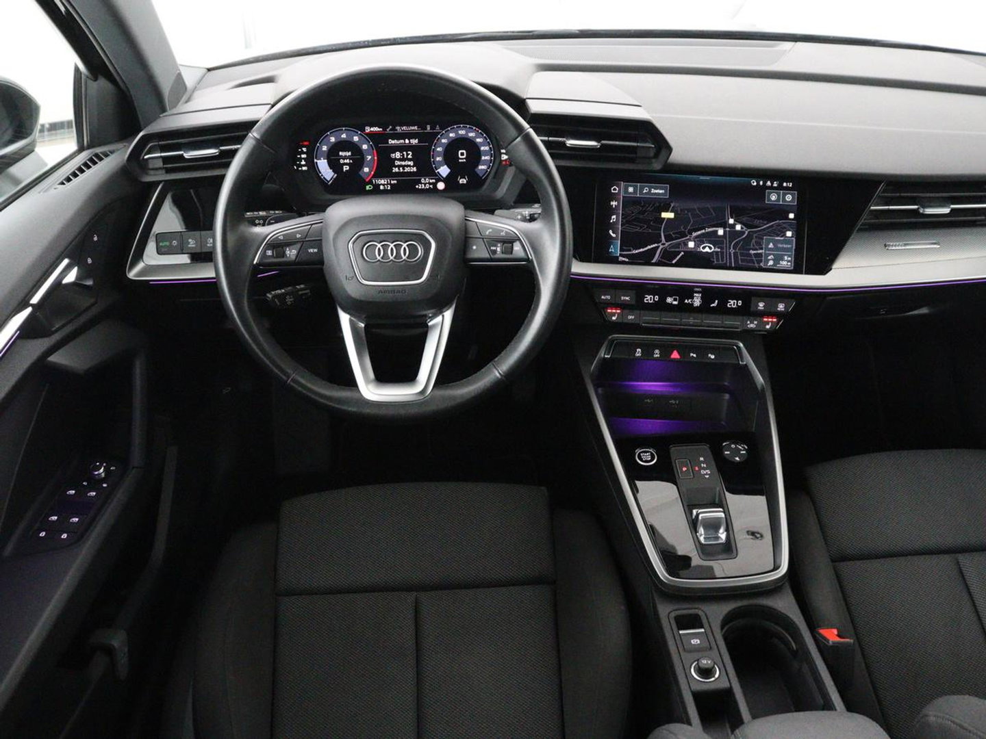 Audi A3 30 TFSI Advanced edition | Stoelverwarming | Matrix LED | Adaptive cruise | Camera | Park Assist | Elektrische stoel | Carplay | Sportstoelen | Navigatie | Virtual Cockpit | Climate control | Audi Sound