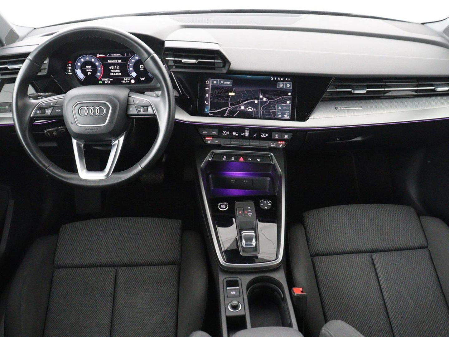 Audi A3 30 TFSI Advanced edition | Stoelverwarming | Matrix LED | Adaptive cruise | Camera | Park Assist | Elektrische stoel | Carplay | Sportstoelen | Navigatie | Virtual Cockpit | Climate control | Audi Sound