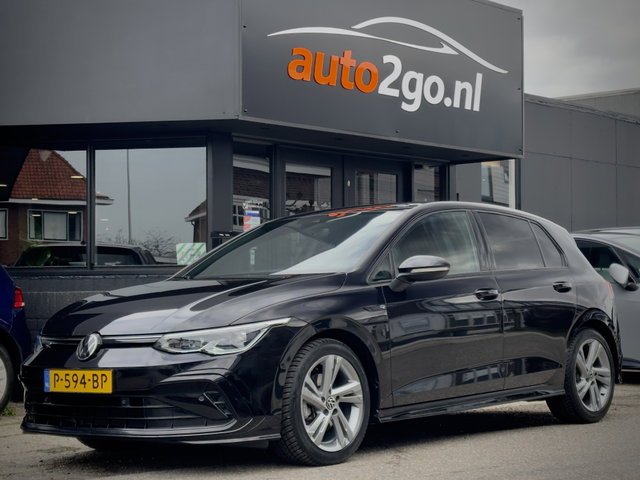 Volkswagen Golf - 1.5 eTSI AUT7 R-LINE+ SPORT-INT NAVI CAMERA DIGI-DASH APPLE-CARPLAY LED LMV PDC