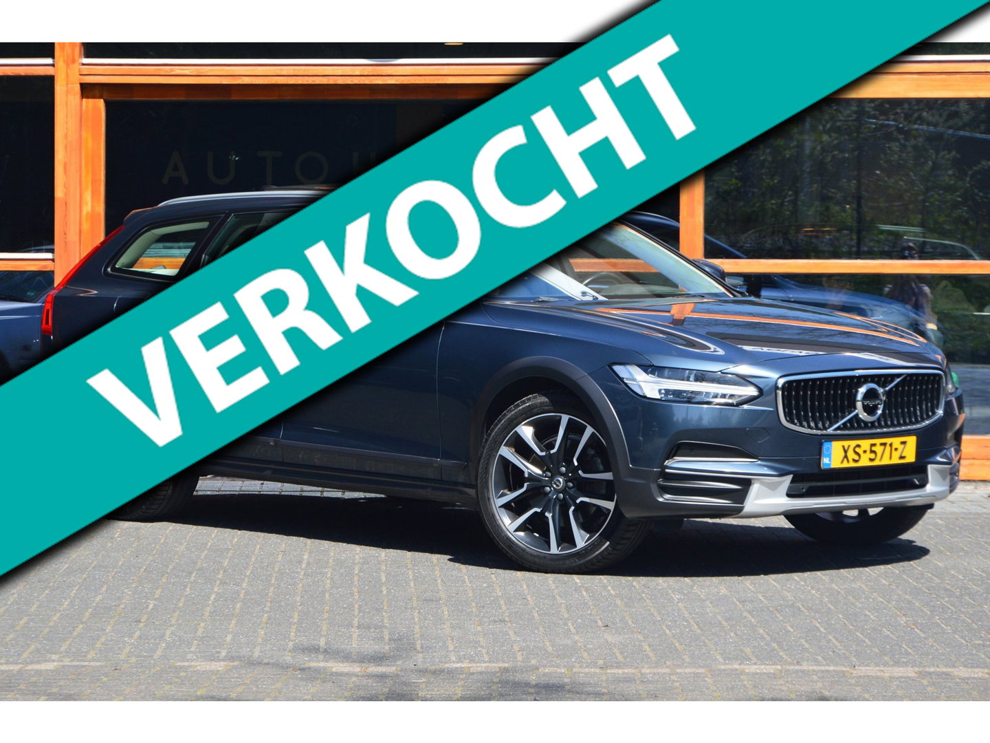 Volvo V90 Cross Country T5 AWD | Panoramadak | Trekhaak | Head-Up Display | Apple CarPlay | Stoelverwarming | Memory |