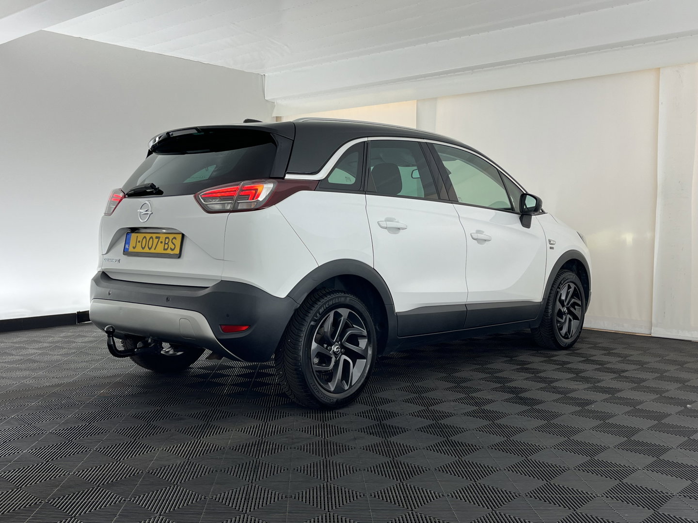 Opel Crossland X 1.2 Turbo 120 Jaar Edition Aut. *FULL-LED | NAVI-FULLMAP | CAMERA | PRIVACY-GLASS | COMFORT-SEATS | ECC | PDC | CRUISE | 16''ALU | TOWBAR*