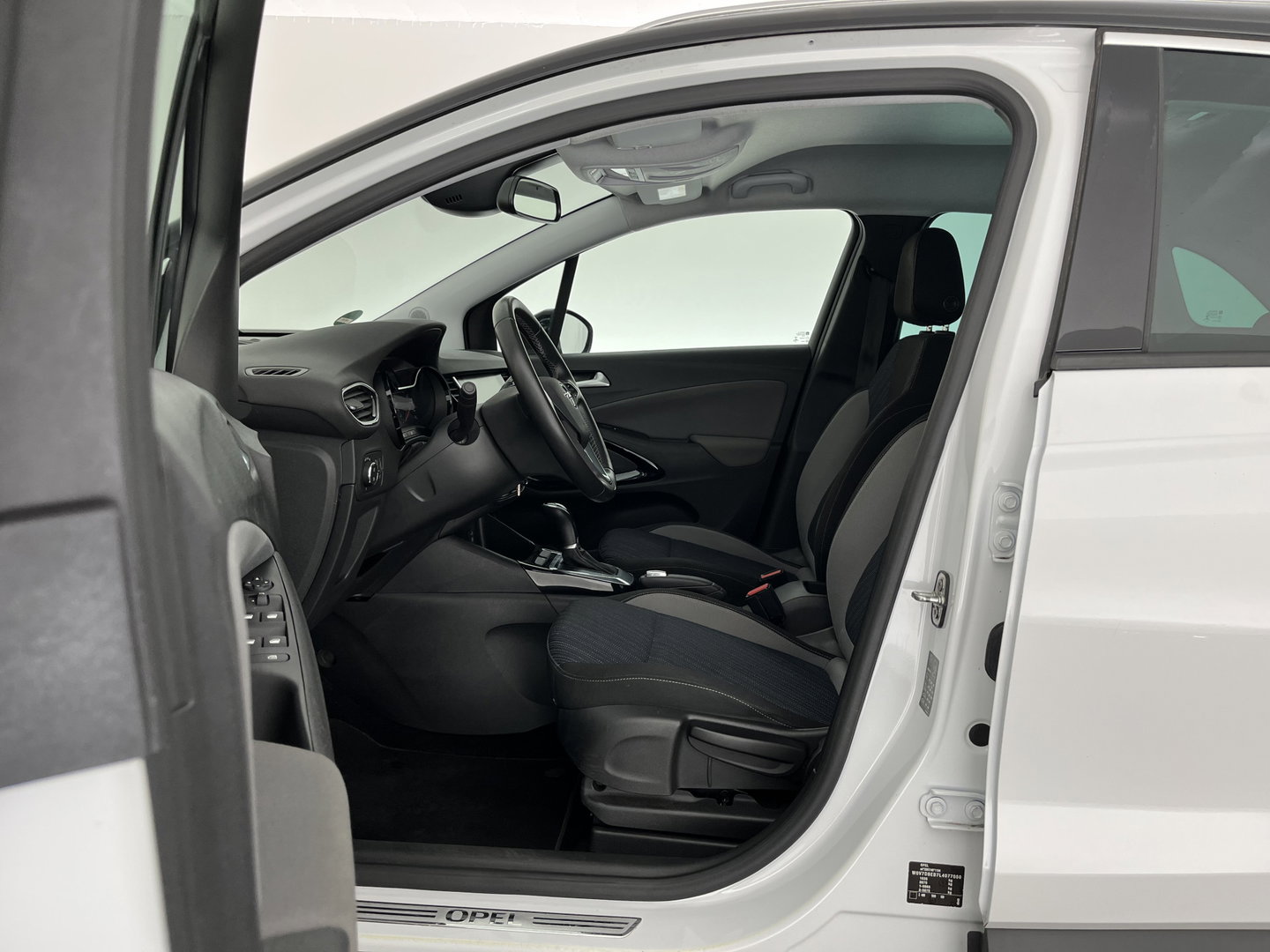 Opel Crossland X 1.2 Turbo 120 Jaar Edition Aut. *FULL-LED | NAVI-FULLMAP | CAMERA | PRIVACY-GLASS | COMFORT-SEATS | ECC | PDC | CRUISE | 16''ALU | TOWBAR*