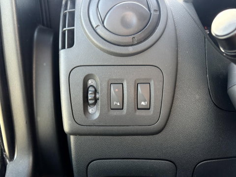 Renault Master 2.3 dCi L3H3 | MARGE | CAMERA | ZEER NETTE BUS | LAADRUIMTE BEKLEED | 2X schuifdeur