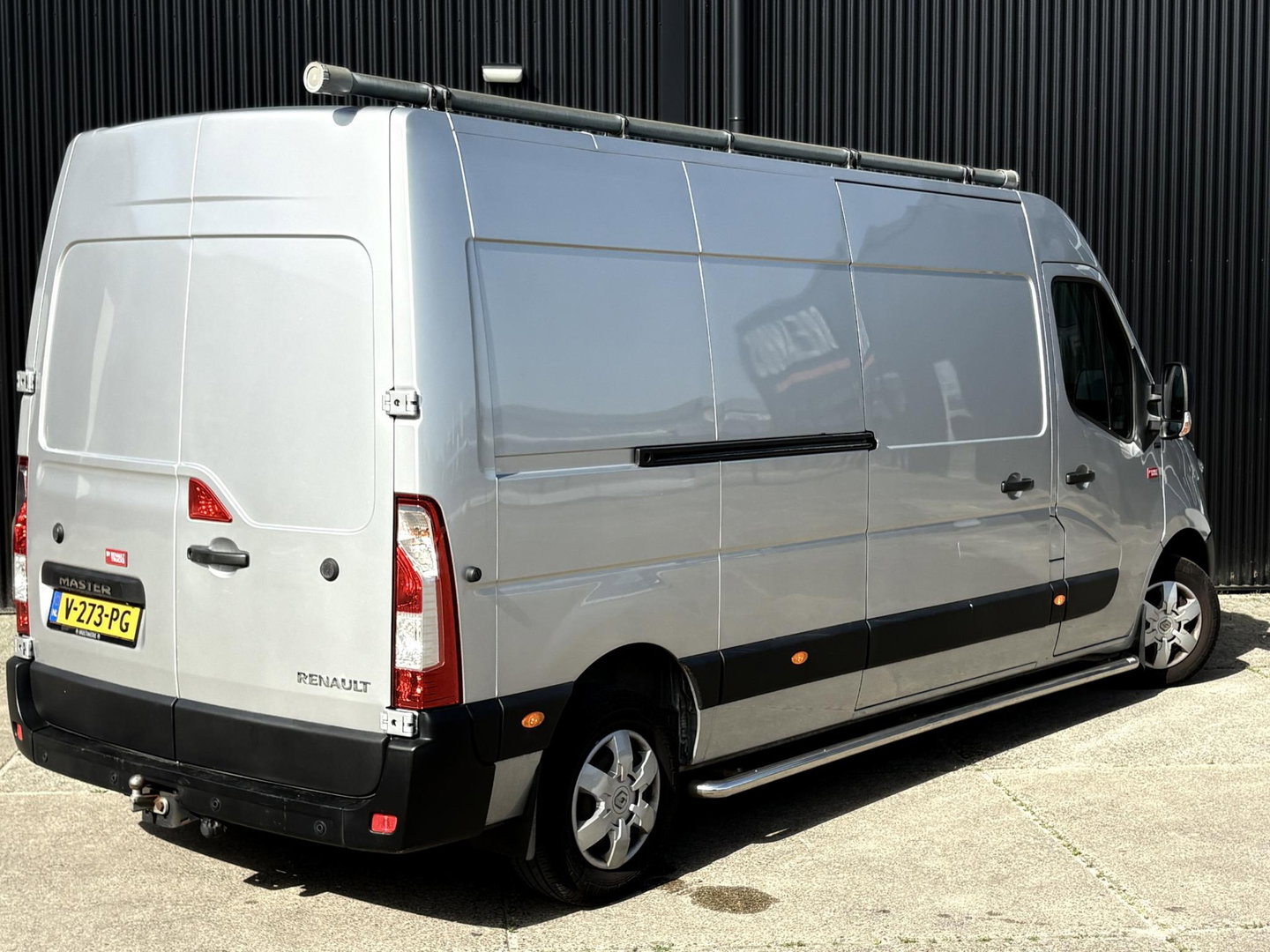 Renault Master 2.3 dCi L3H3 | MARGE | CAMERA | ZEER NETTE BUS | LAADRUIMTE BEKLEED | 2X schuifdeur