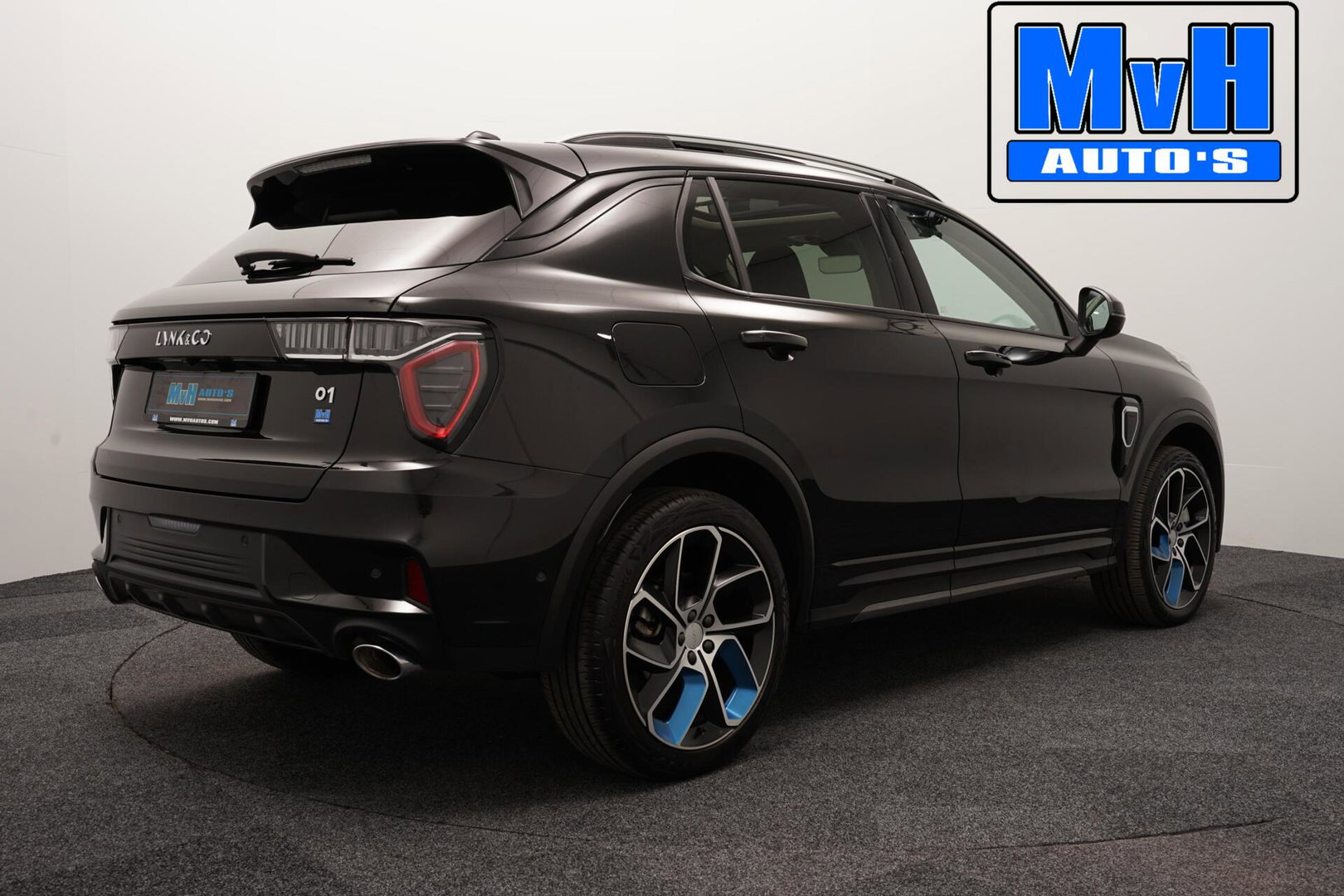 Lynk & Co 01 1.5 PHEV|BLACK EDITION|360°CAMERA|PANORAMADAK
