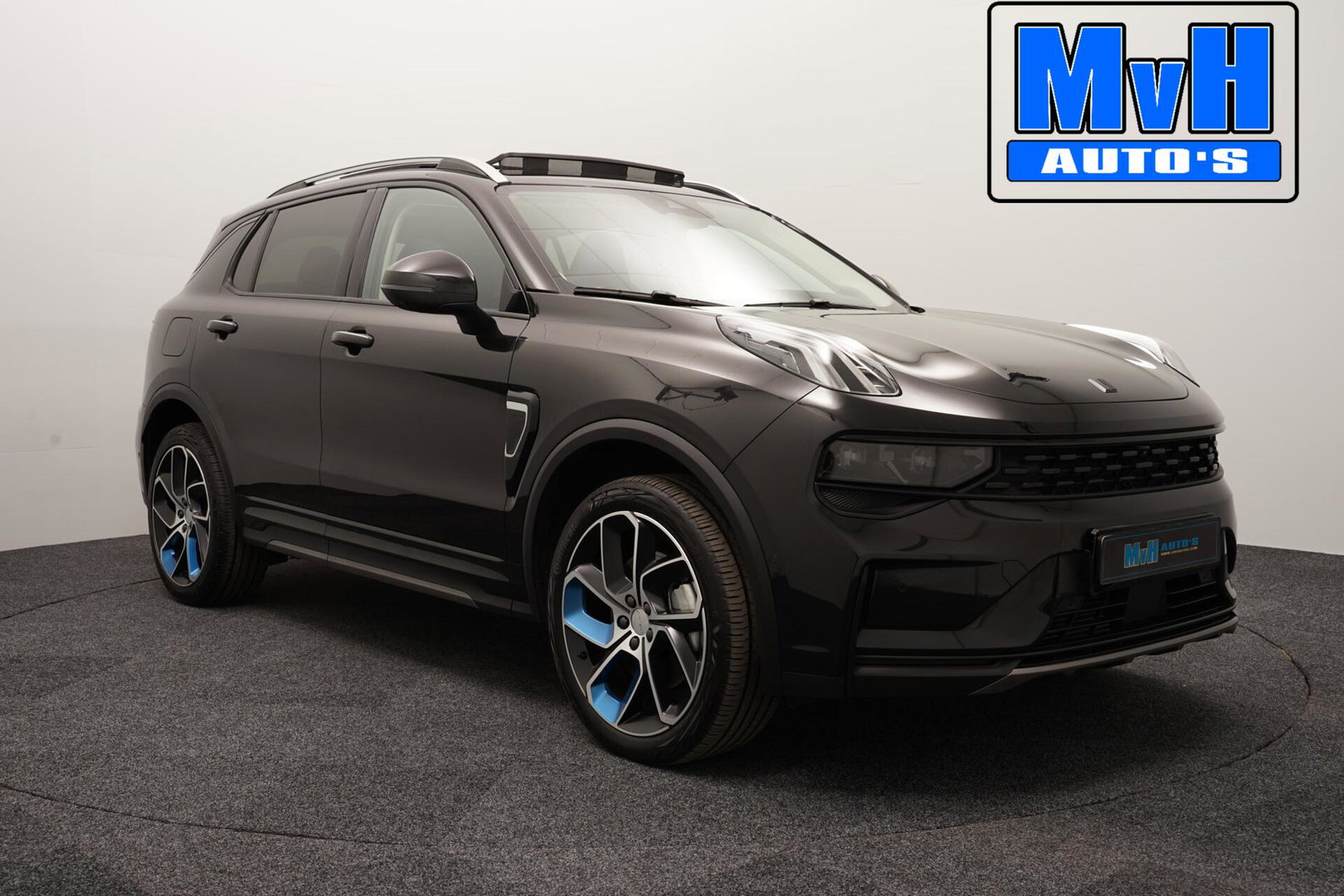 Lynk & Co 01 1.5 PHEV|BLACK EDITION|360°CAMERA|PANORAMADAK