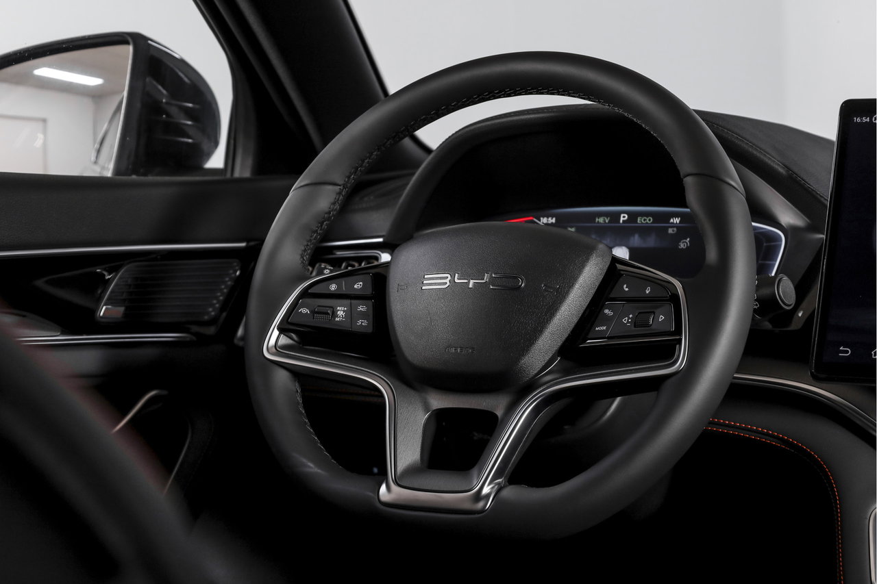 BYD SEAL U