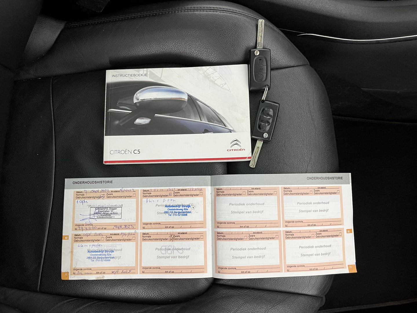 Citroën C5 CrossTourer 2.2 HDi Exclusive Aut. *PANO | LEATHER | XENON | MEMORY-PACK | CAMERA | JBL-SOUND | NAVI-FULLMAP | COMFORTSEATS | PRIVACY-GLASS | ECC | PDC | CRUISE | TOWBAR | 18''ALU*