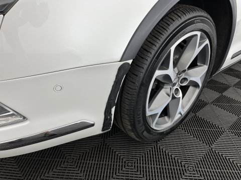 Citroën C5 CrossTourer 2.2 HDi Exclusive Aut. *PANO | LEATHER | XENON | MEMORY-PACK | CAMERA | JBL-SOUND | NAVI-FULLMAP | COMFORTSEATS | PRIVACY-GLASS | ECC | PDC | CRUISE | TOWBAR | 18''ALU*