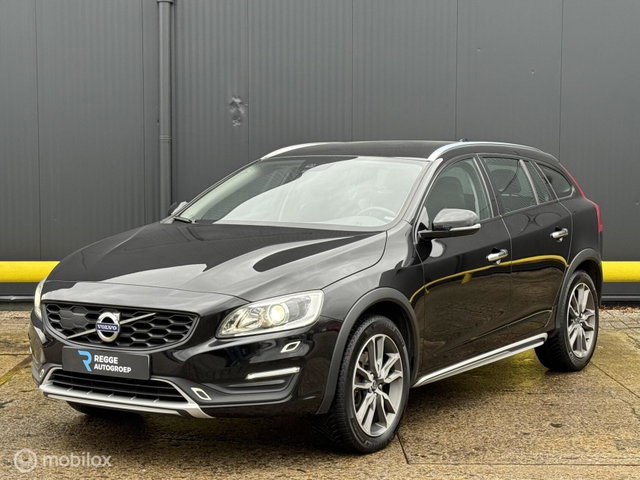 Volvo V60 - Cross Country 2.0 D3 Summum