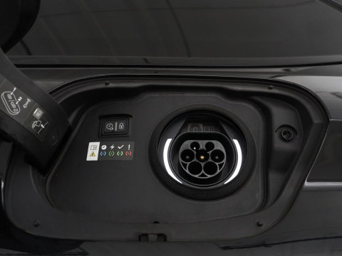 Peugeot 308 1.6 HYbrid 180 Allure Pack Business | SOH 92,4% | Stoelverwarming | Adaptive cruise | Carplay | Half leder | Navigatie | Camera | keyless | Full LED | PHEV | Plug In
