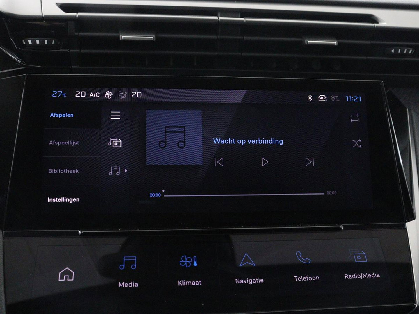 Peugeot 308 1.6 HYbrid 180 Allure Pack Business | SOH 92,4% | Stoelverwarming | Adaptive cruise | Carplay | Half leder | Navigatie | Camera | keyless | Full LED | PHEV | Plug In