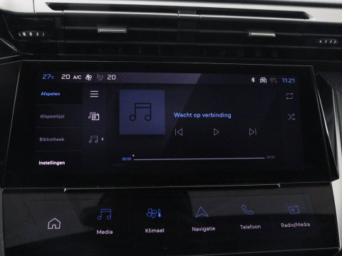 Peugeot 308 1.6 HYbrid 180 Allure Pack Business | SOH 92,4% | Stoelverwarming | Adaptive cruise | Carplay | Half leder | Navigatie | Camera | keyless | Full LED | PHEV | Plug In