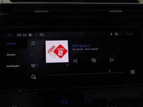 Peugeot 308 1.6 HYbrid 180 Allure Pack Business | SOH 92,4% | Stoelverwarming | Adaptive cruise | Carplay | Half leder | Navigatie | Camera | keyless | Full LED | PHEV | Plug In