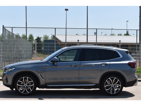 BMW X3 xDrive30e Business Edition Plus 292 pk | Elekt.trekhaak | Open dak | Keyless | 360 gr.camera | Leder | Carplay | Z+W banden