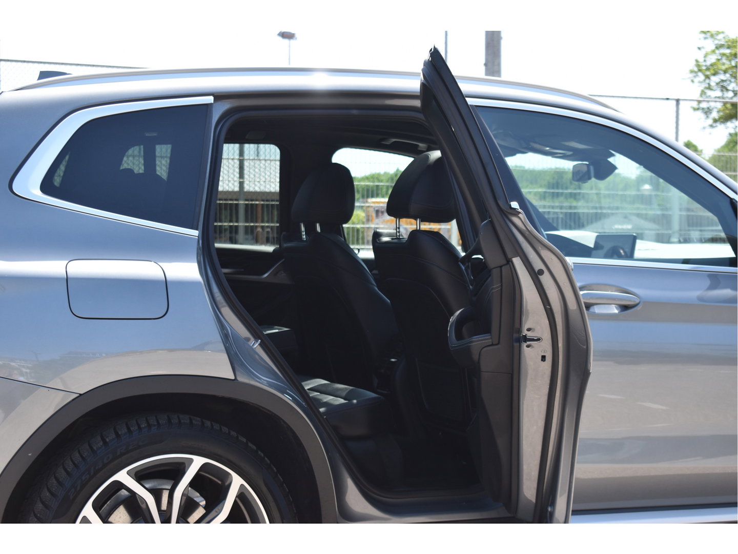 BMW X3 xDrive30e Business Edition Plus 292 pk | Elekt.trekhaak | Open dak | Keyless | 360 gr.camera | Leder | Carplay | Z+W banden
