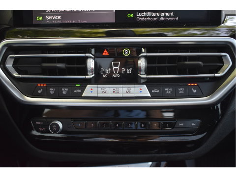 BMW X3 xDrive30e Business Edition Plus 292 pk | Elekt.trekhaak | Open dak | Keyless | 360 gr.camera | Leder | Carplay | Z+W banden