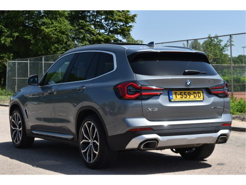 BMW X3 xDrive30e Business Edition Plus 292 pk | Elekt.trekhaak | Open dak | Keyless | 360 gr.camera | Leder | Carplay | Z+W banden