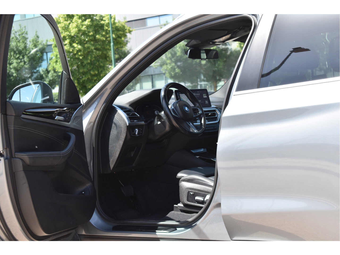 BMW X3 xDrive30e Business Edition Plus 292 pk | Elekt.trekhaak | Open dak | Keyless | 360 gr.camera | Leder | Carplay | Z+W banden