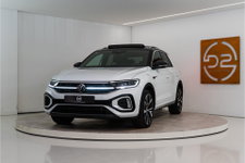 Volkswagen T-Roc - 1.5 TSI 2x R-Line 150PK | Pano | Camera | IQ Light | 19'' R | 12 MND Garantie