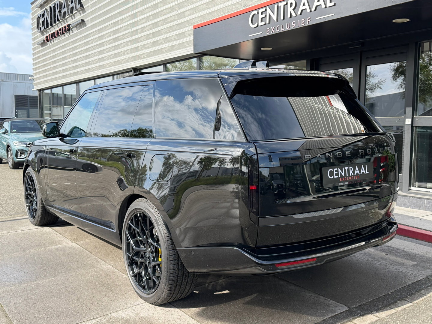 Land Rover Range Rover 3.0 P460e LWB Urban Autobiography Pano|Massage|Meridian|Keyless