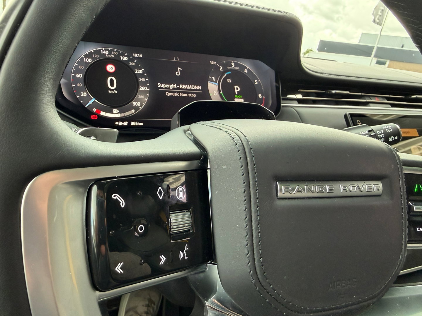 Land Rover Range Rover 3.0 P460e LWB Urban Autobiography Pano|Massage|Meridian|Keyless