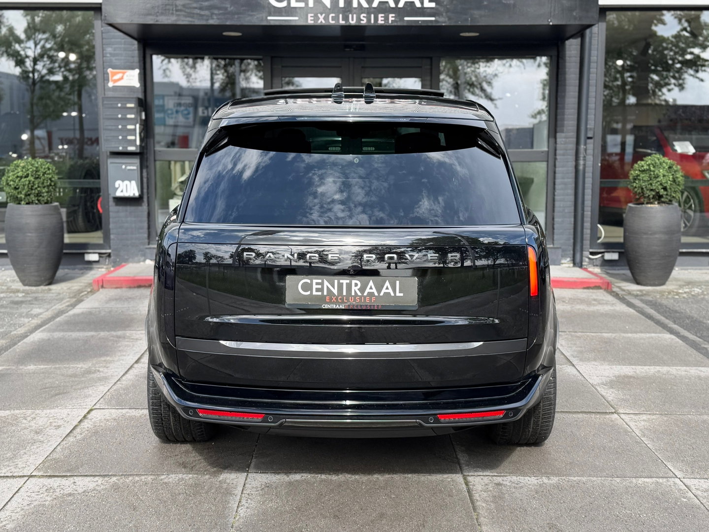 Land Rover Range Rover 3.0 P460e LWB Urban Autobiography Pano|Massage|Meridian|Keyless
