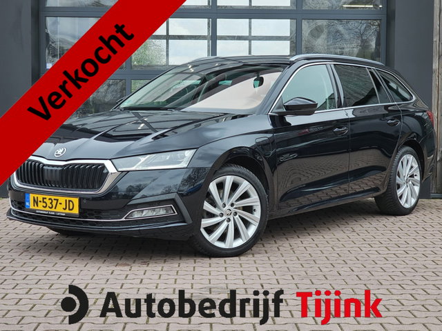 Škoda Octavia - Combi 1.4 TSI iV PHEV Business Edition Plus | LED | Trekhaak | Stoelvewarming | Camera | SmartLink | ACC | Lane Assist |