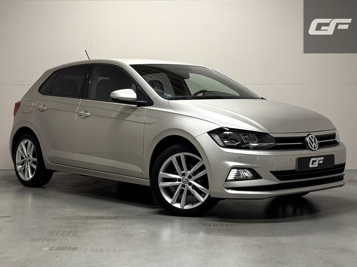 Volkswagen Polo 1.0 TSI Highline DSG Carplay ACC Clima NAP