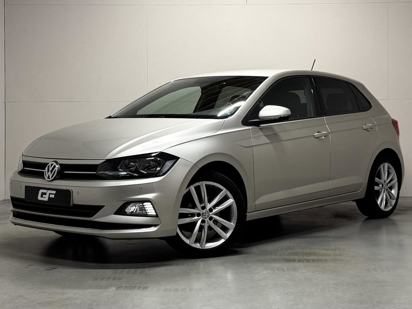 Volkswagen Polo 1.0 TSI Highline DSG Carplay ACC Clima NAP