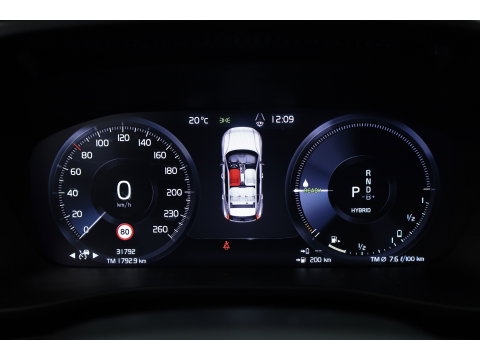 Volvo XC40 1.5 T4 Plug-in hybrid Plus Dark | Facelift | 360 camera | ACC | Blis | Elek. stoelen | H&K Audio