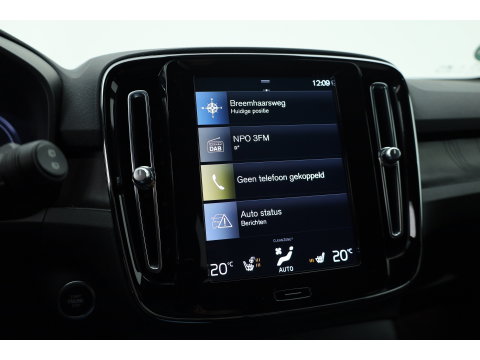 Volvo XC40 1.5 T4 Plug-in hybrid Plus Dark | Facelift | 360 camera | ACC | Blis | Elek. stoelen | H&K Audio