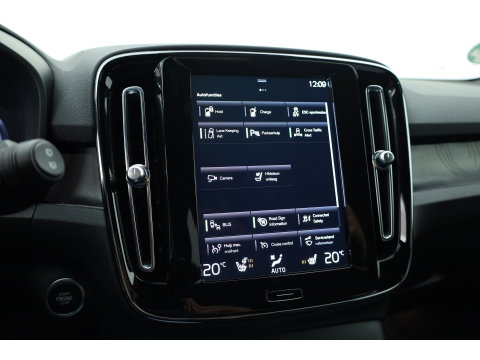 Volvo XC40 1.5 T4 Plug-in hybrid Plus Dark | Facelift | 360 camera | ACC | Blis | Elek. stoelen | H&K Audio