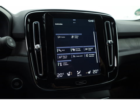 Volvo XC40 1.5 T4 Plug-in hybrid Plus Dark | Facelift | 360 camera | ACC | Blis | Elek. stoelen | H&K Audio