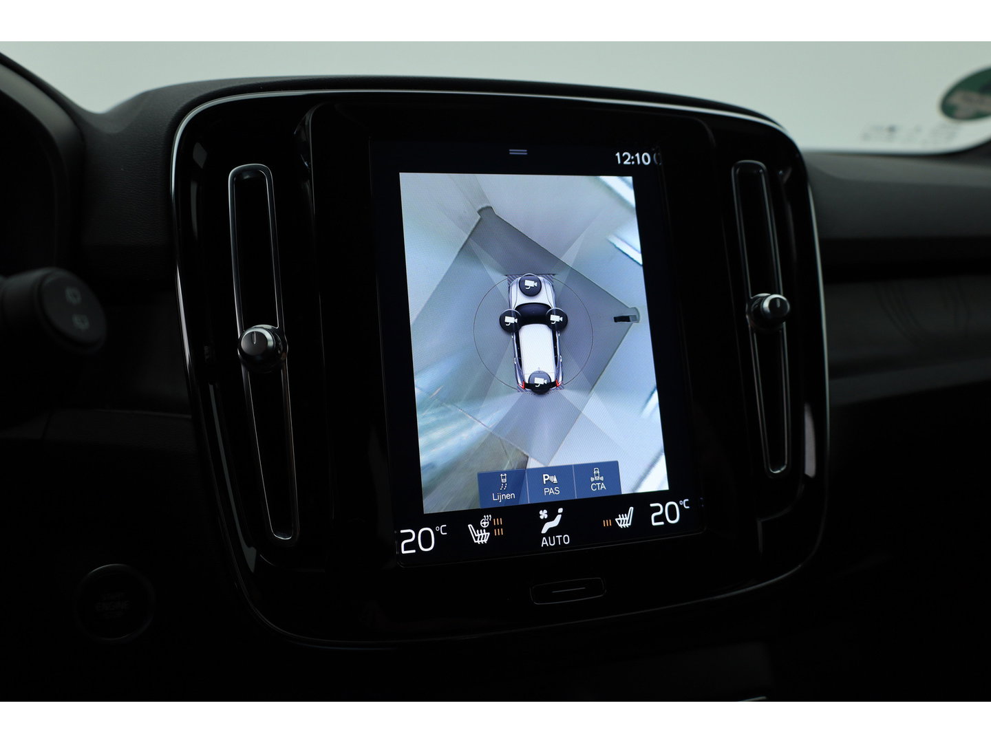 Volvo XC40 1.5 T4 Plug-in hybrid Plus Dark | Facelift | 360 camera | ACC | Blis | Elek. stoelen | H&K Audio