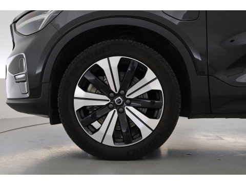 Volvo XC40 1.5 T4 Plug-in hybrid Plus Dark | Facelift | 360 camera | ACC | Blis | Elek. stoelen | H&K Audio