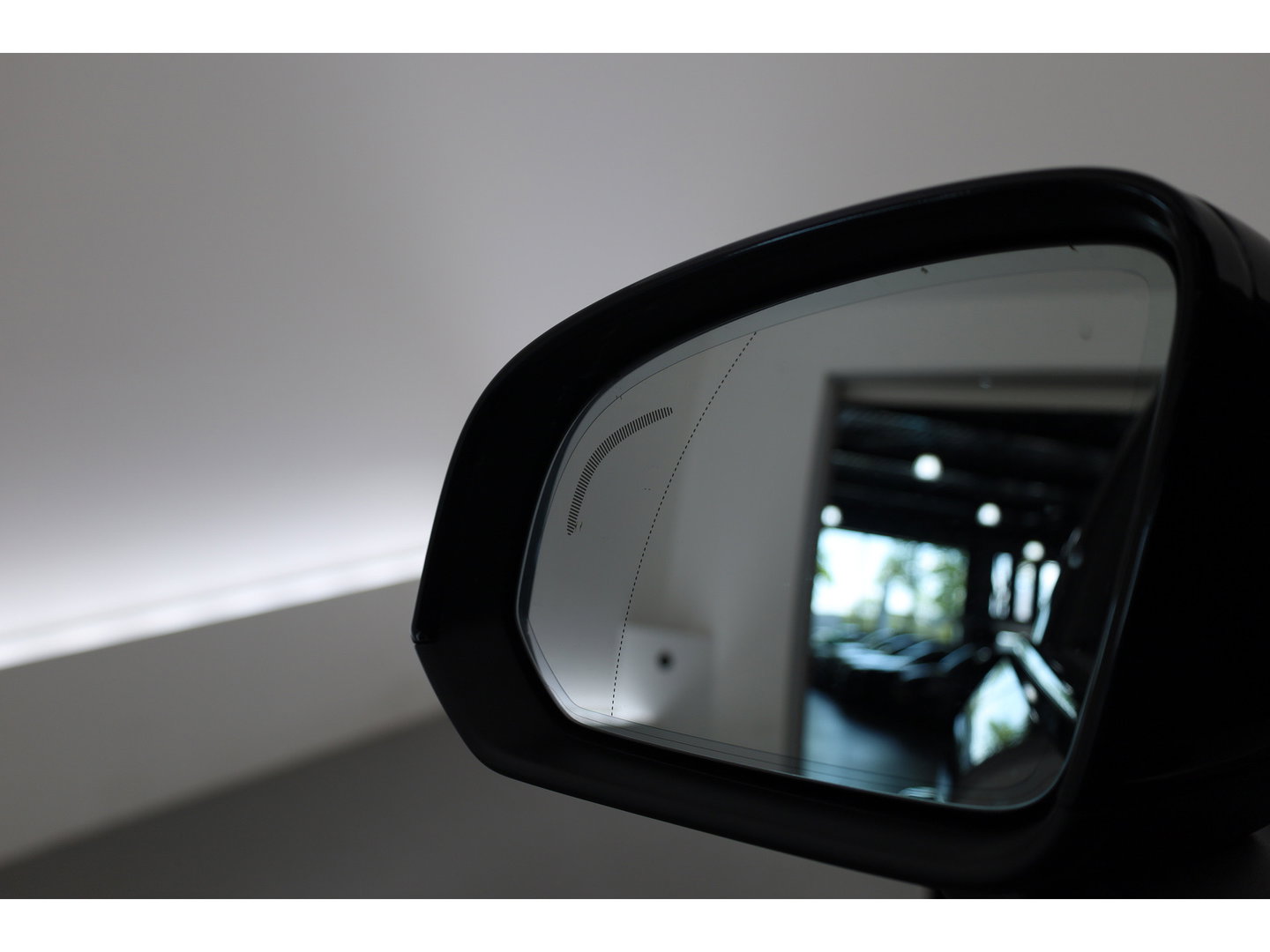 Volvo XC40 1.5 T4 Plug-in hybrid Plus Dark | Facelift | 360 camera | ACC | Blis | Elek. stoelen | H&K Audio