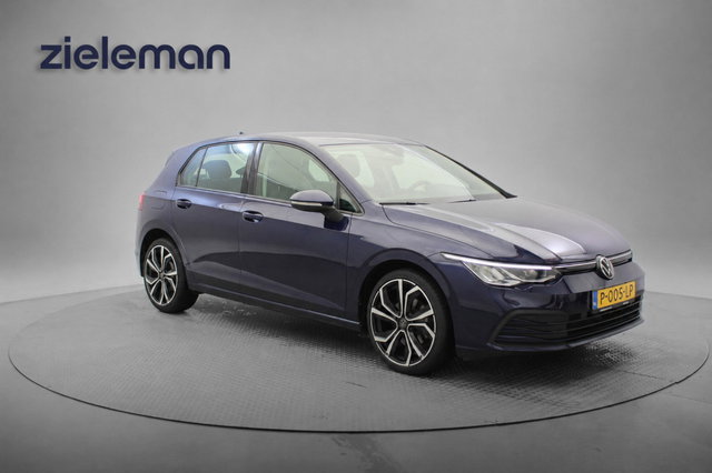 Volkswagen Golf - 1.0 TSI - Digitaal Cockpit, Carplay, Adapt. Cruise