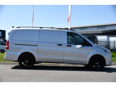 Mercedes-Benz Vito 116 CDI L2 PB Edition Camera, Cruise, Carplay, Stoelverwarming, LED, Automaat, Trekhaak, Standkachel, Multimedia, 164pk, Uniek!