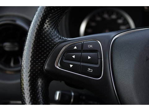 Mercedes-Benz Vito 116 CDI L2 PB Edition Camera, Cruise, Carplay, Stoelverwarming, LED, Automaat, Trekhaak, Standkachel, Multimedia, 164pk, Uniek!