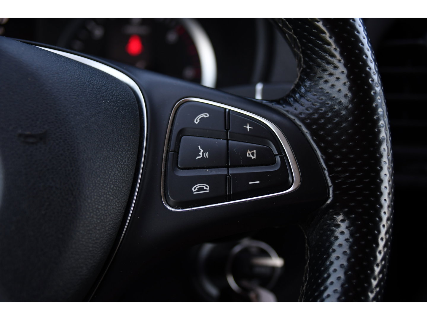 Mercedes-Benz Vito 116 CDI L2 PB Edition Camera, Cruise, Carplay, Stoelverwarming, LED, Automaat, Trekhaak, Standkachel, Multimedia, 164pk, Uniek!