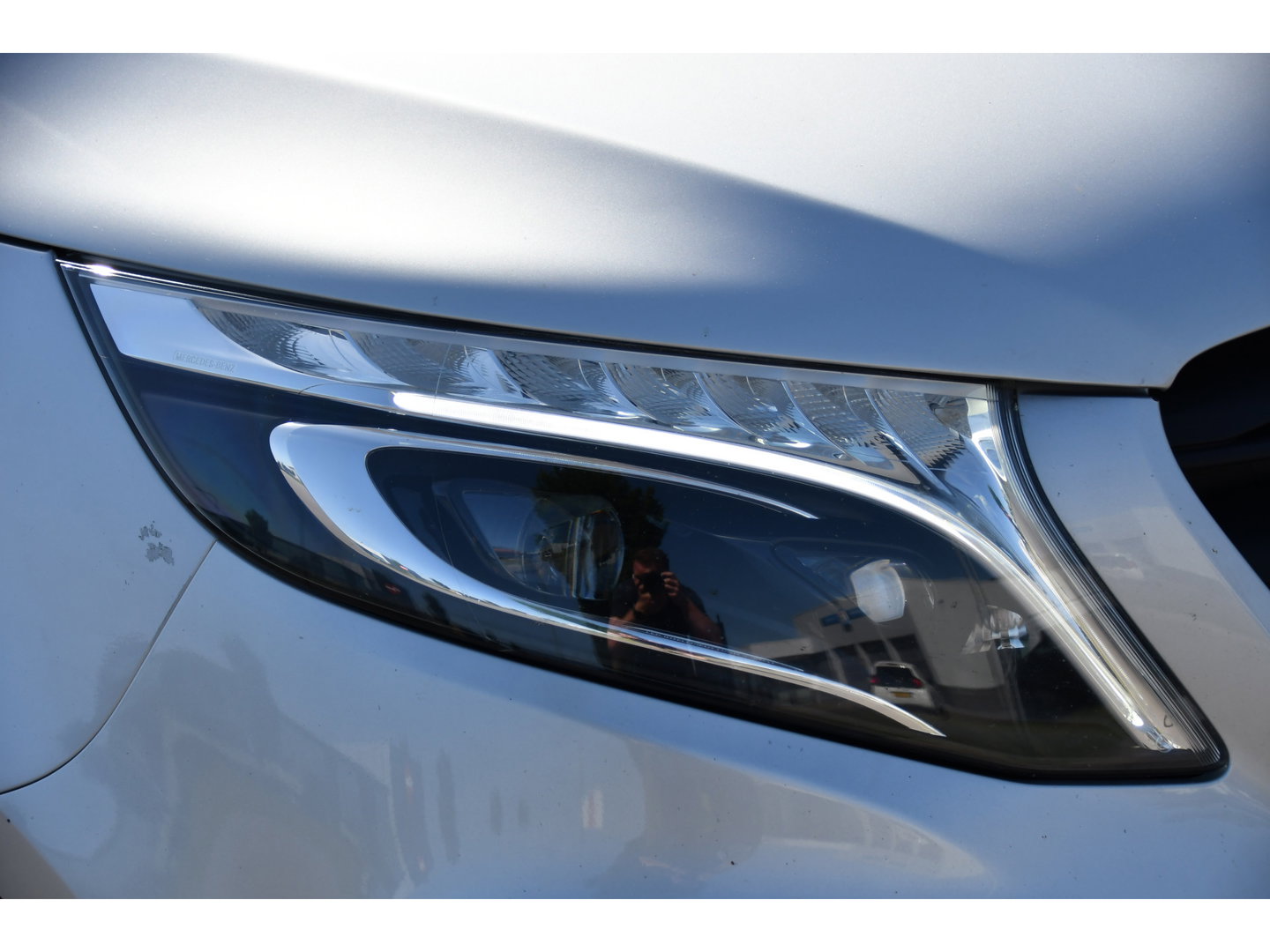 Mercedes-Benz Vito 116 CDI L2 PB Edition Camera, Cruise, Carplay, Stoelverwarming, LED, Automaat, Trekhaak, Standkachel, Multimedia, 164pk, Uniek!