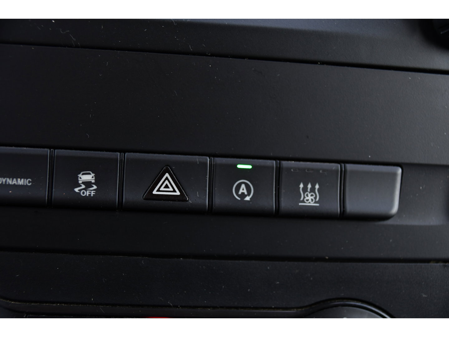 Mercedes-Benz Vito 116 CDI L2 PB Edition Camera, Cruise, Carplay, Stoelverwarming, LED, Automaat, Trekhaak, Standkachel, Multimedia, 164pk, Uniek!