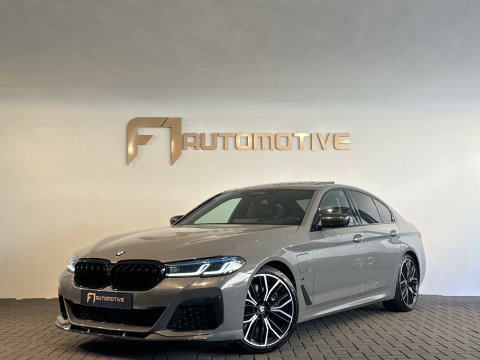 BMW 5 Serie 545e xDrive High Executive Pano|Memory|BTW|H/K|HuD