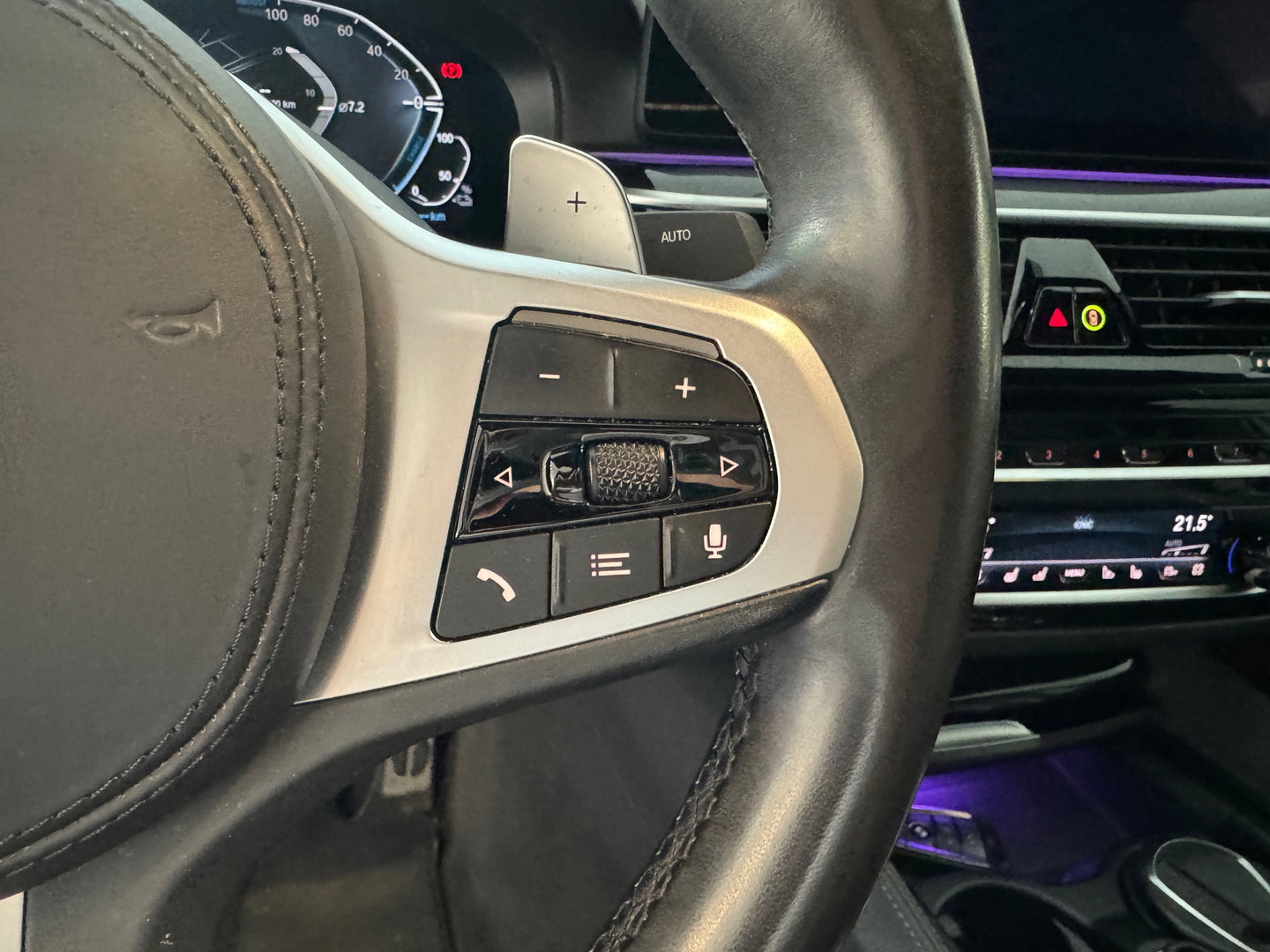 BMW 5 Serie 545e xDrive High Executive Pano|Memory|BTW|H/K|HuD