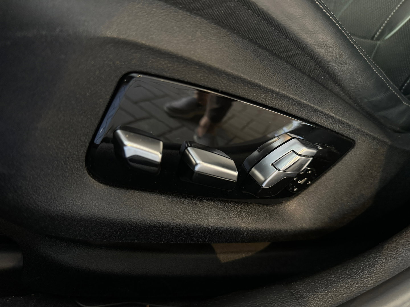 BMW 5 Serie 545e xDrive High Executive Pano|Memory|BTW|H/K|HuD