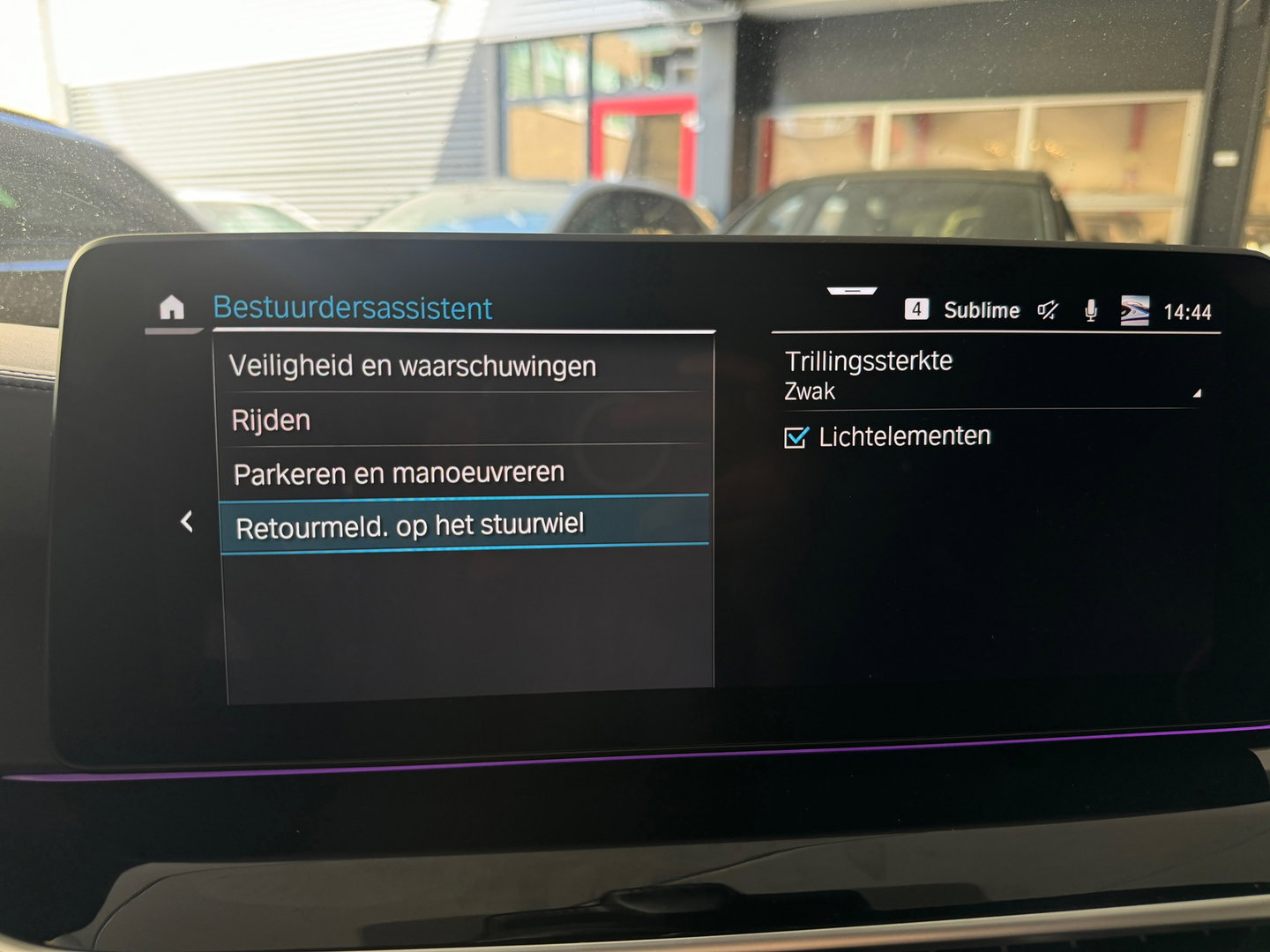 BMW 5 Serie 545e xDrive High Executive Pano|Memory|BTW|H/K|HuD
