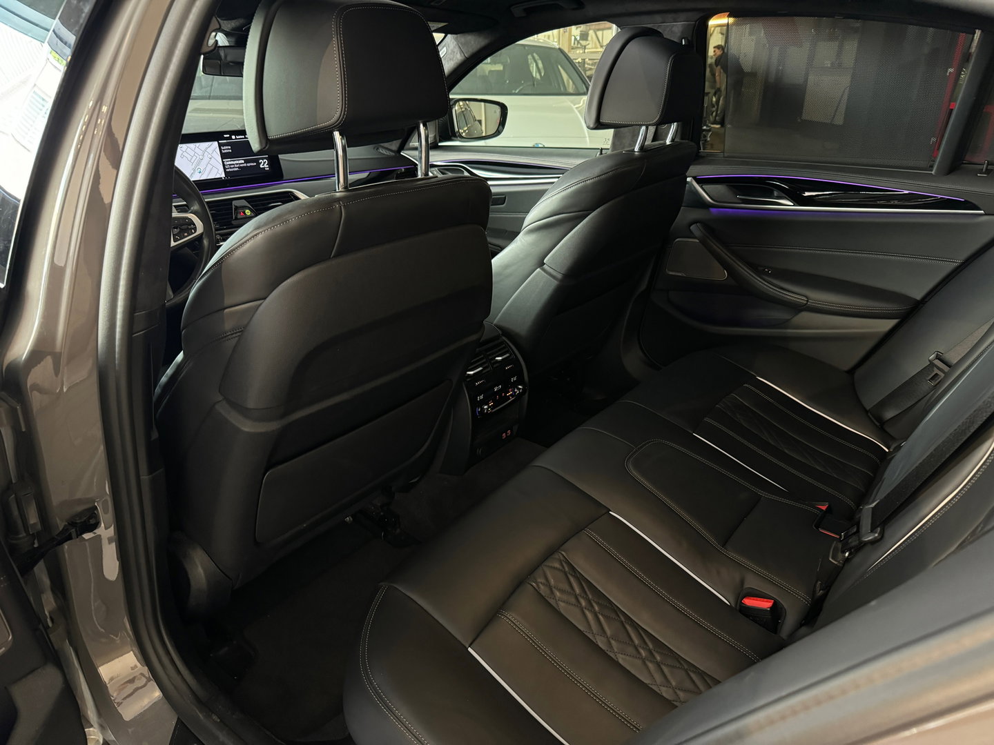 BMW 5 Serie 545e xDrive High Executive Pano|Memory|BTW|H/K|HuD